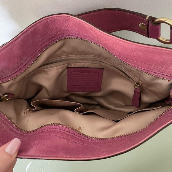 Vintage Coach Bag with Pink Accents - Picture 6 of 7